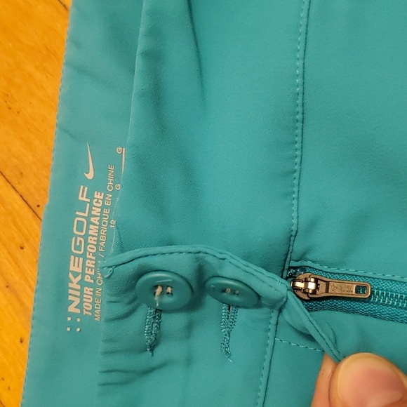 Nike Golf Tour Performance skort. Blue (turquoise). Size 12. Dri-Fit. - Picture 3 of 11